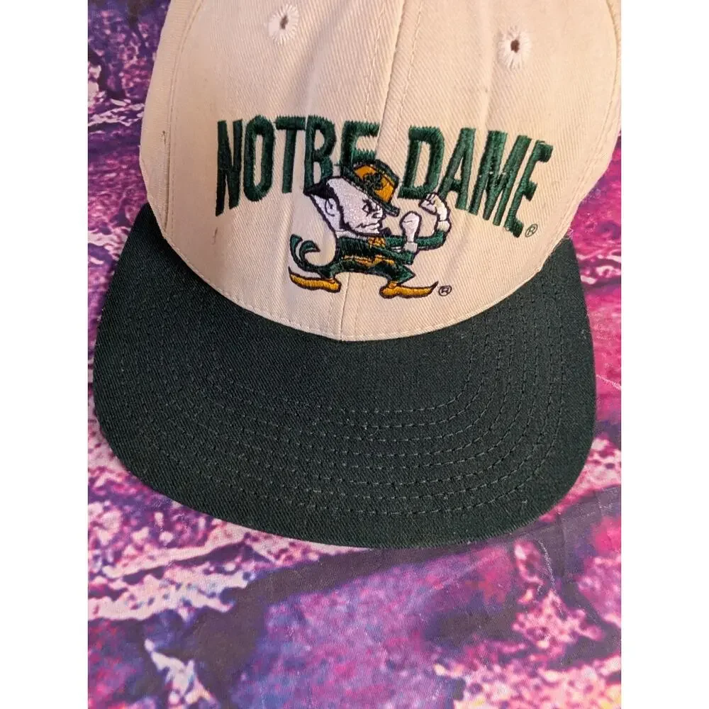 Vintage 90s Notre Dame Fighting Irish University Square Snapback Hat